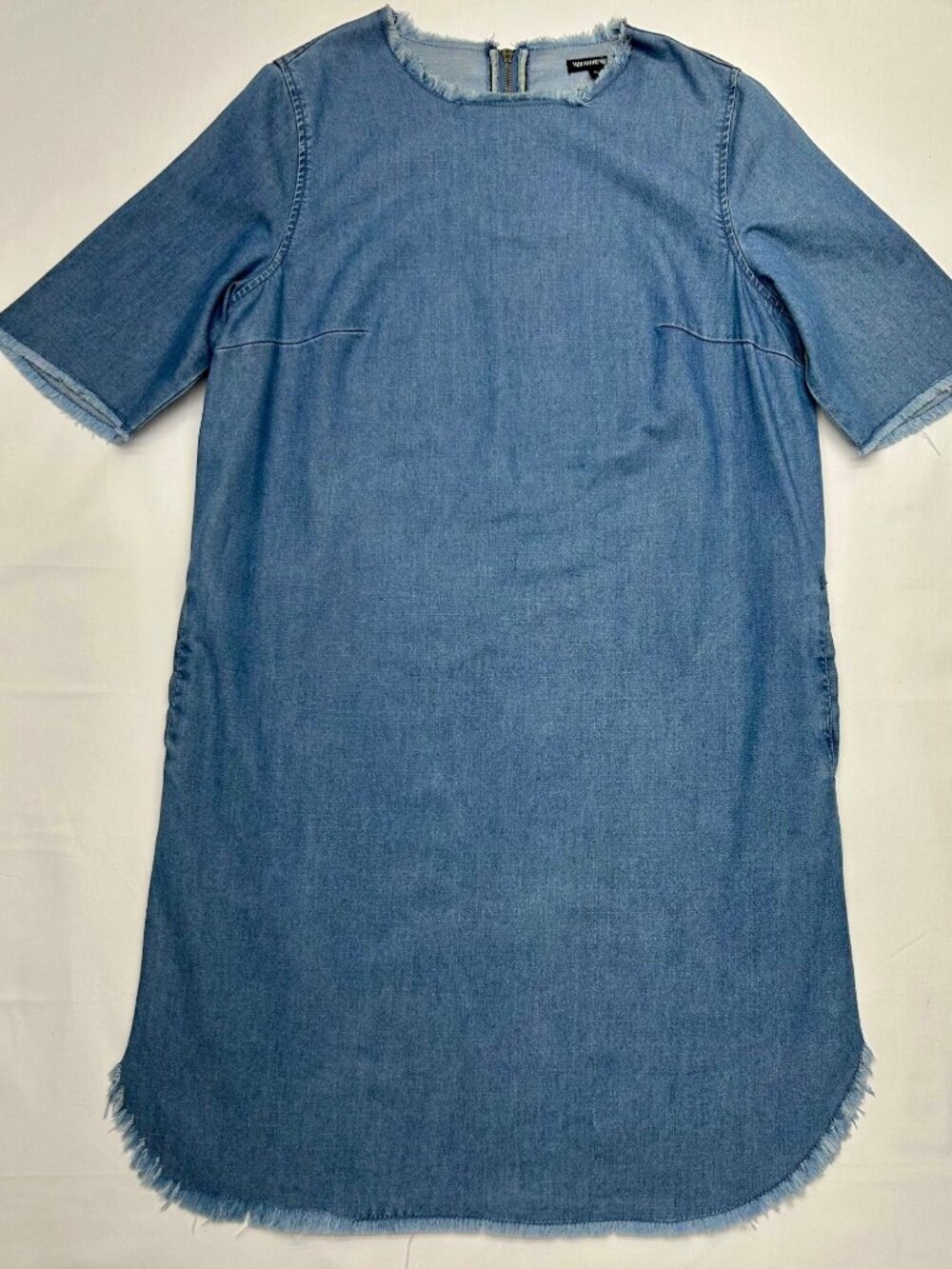 Who What Wear Womens Denim Frayed Hem Dress With Back Zip Closure Short Sleeves - Picture 12 of 15